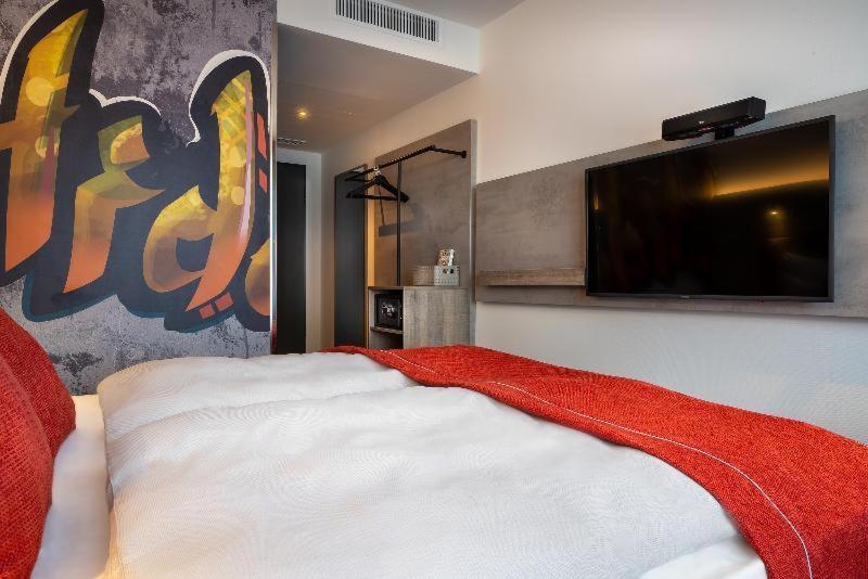 - The Niu, Hide Friedrichshain By Ihg Hotel